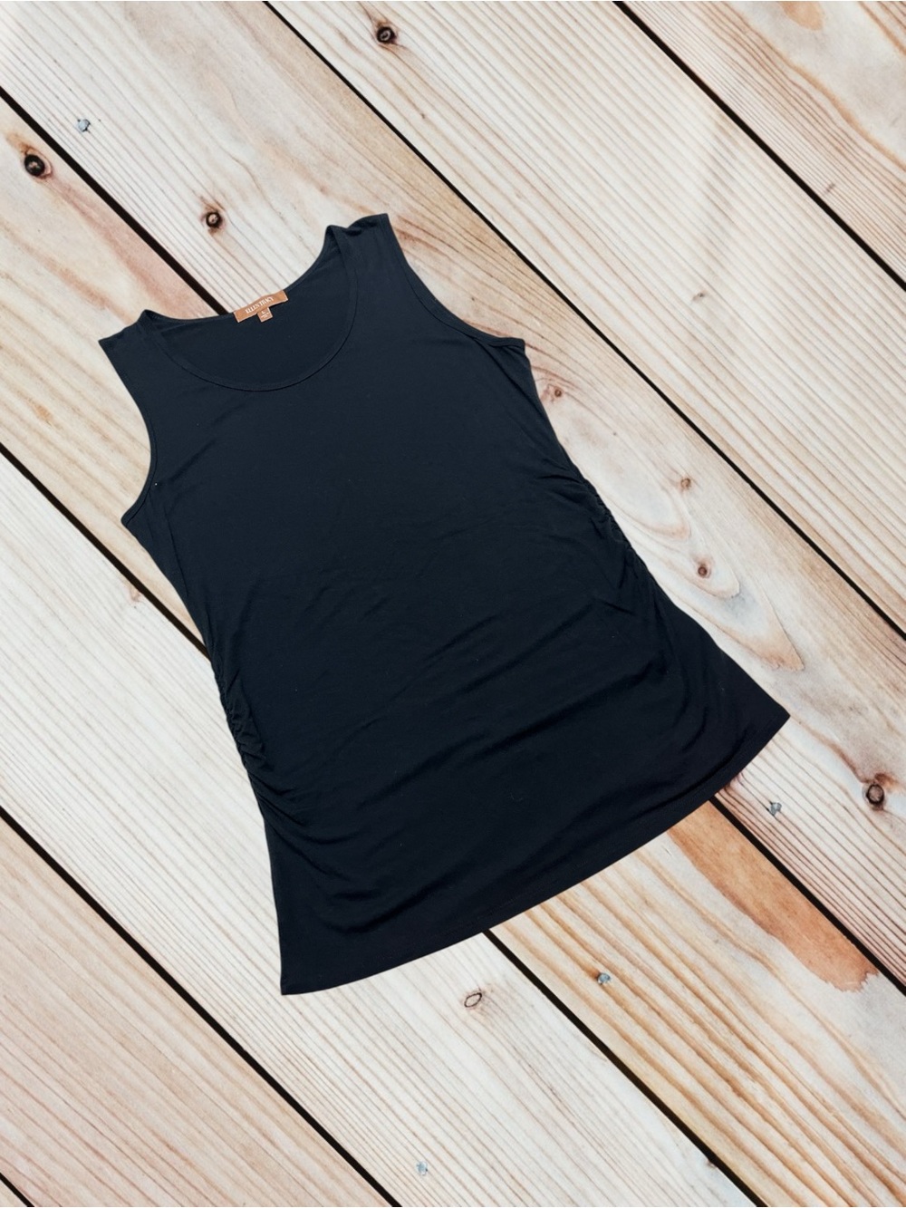 Ellen Tracy L black side ruched tunic tank